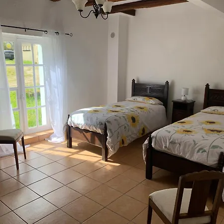 Gasthuis Le Bois D'amour Et 3*