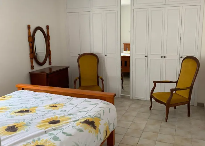 Gæstehus Le Bois D'amour Et Charroux (Vienne)