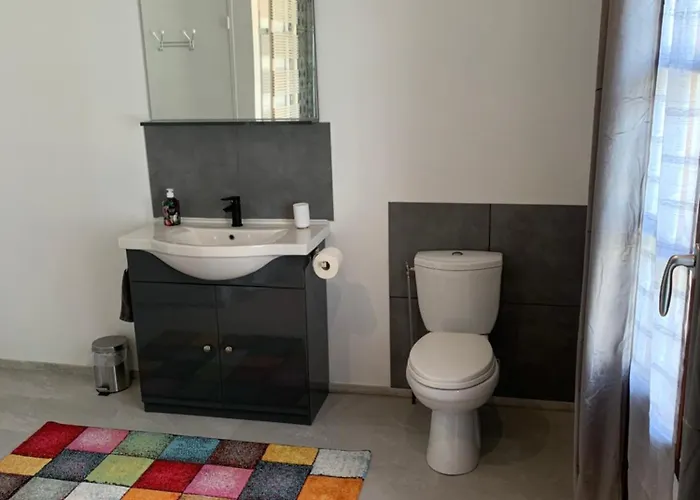 Le Bois D'amour Et 3*