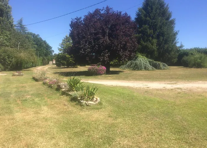 Gæstehus Le Bois D'amour Et Charroux (Vienne)